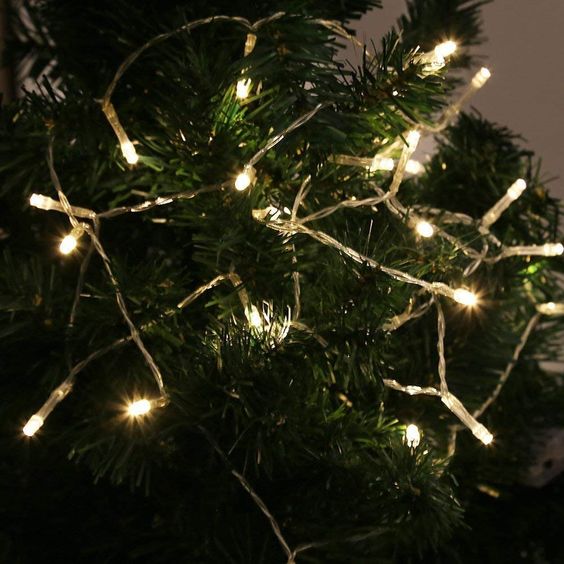 Kế hoạch dùng đèn LED trang trí cây thông Noel