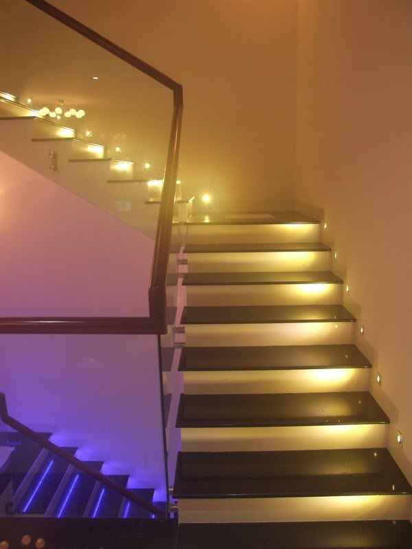 Tại sao nên sử dụng đèn trang trí bậc cầu thang ?