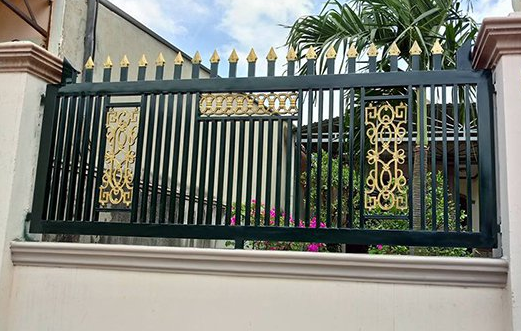 tường rào cổng ngõ