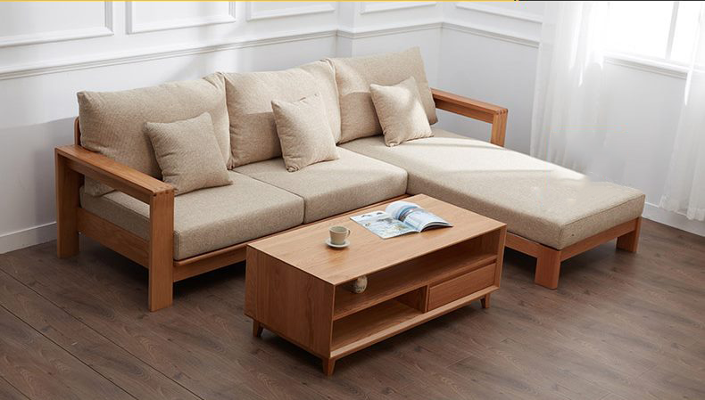 Ghế sofa gỗ bọc nệm tạo cảm giác thoái mái cho người tiêu dùng