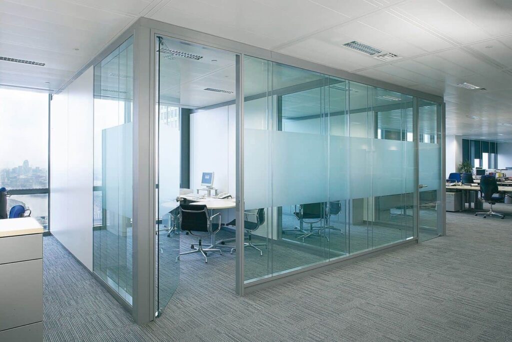 Top 5 mẫu cửa kính cường lực chất lượng dành cho văn phòng