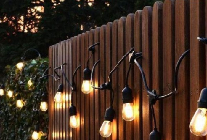 Tham khảo một vài ý tưởng gắn đèn LED dây trang trí ngoài trời 