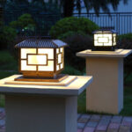 Tips chọn đèn trang trí trụ cổng phù hợp với ngôi nhà của bạn