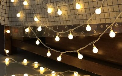 Cách dùng đèn nháy trang trí quán cafe