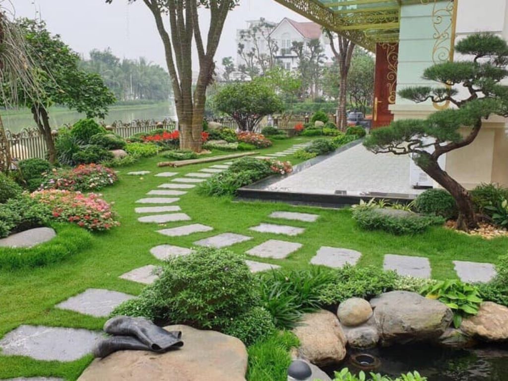 Sân vườn mini vừa tô điểm vừa tiết kiệm không gian cho ngôi nhà bạn