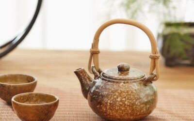 Vì sao nhiều người lại thích sử dụng bộ ấm trà cổ?