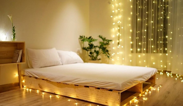 trang trí phòng ngủ bằng đèn led dây
