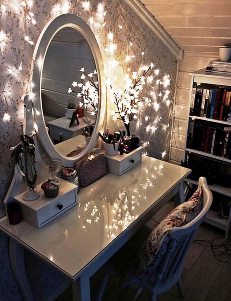 trang trí phòng ngủ bằng đèn nháy