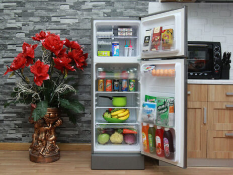 Tủ lạnh Sharp 165l có thực sự tốt không? Bạn có nên mua không?