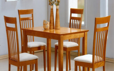 Có nên chọn mua bàn ăn gỗ xoan đào cho gia đình bạn không?