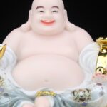 Cùng tìm hiểu ngay truyền thuyết độc đáo về tượng Phật Di Lặc - Phật cười