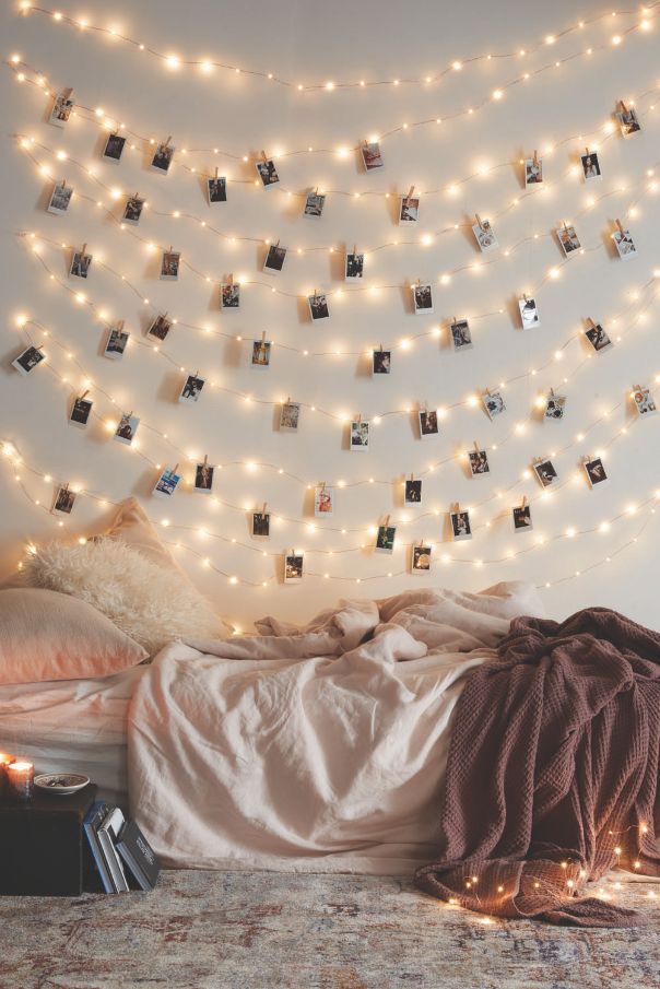 Trang trí phòng ngủ bằng đèn đom đóm - Vũ khí giúp phòng ngủ thêm lãng mạn hơn 