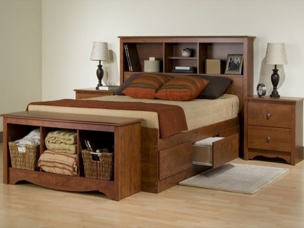 Tủ đầu giường bằng gỗ tự nhiên