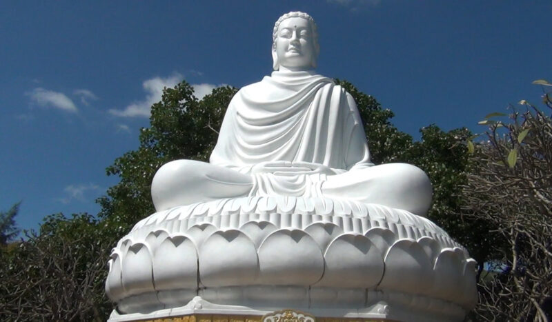 Biểu tượng và ý nghĩa của tượng Phật Thích Ca Mâu Ni Phật trong Phật giáo
