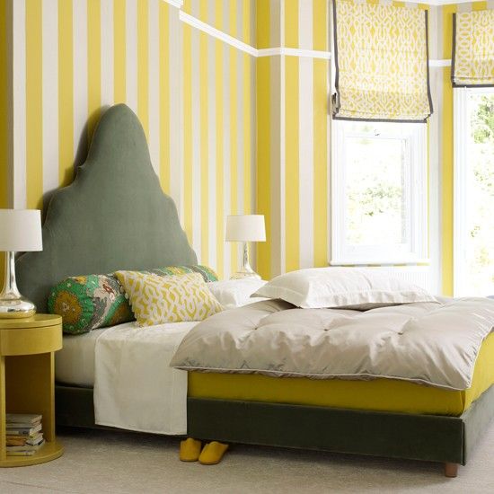 sơn tường phòng ngủ màu vàng cho bé