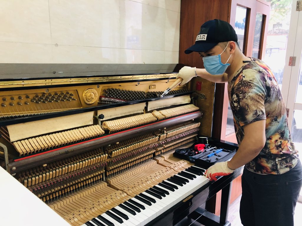 Sửa đàn piano cơ