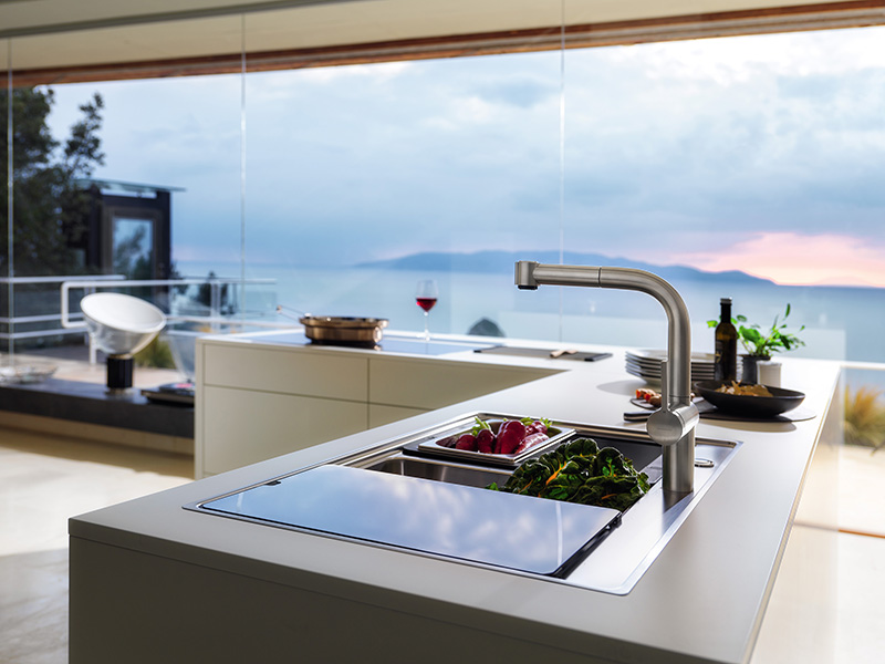 Vòi nước rửa chén thông minh - nội thất hoàn thiện căn bếp gia đình bạn