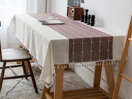 khăn trải bàn chống thấm